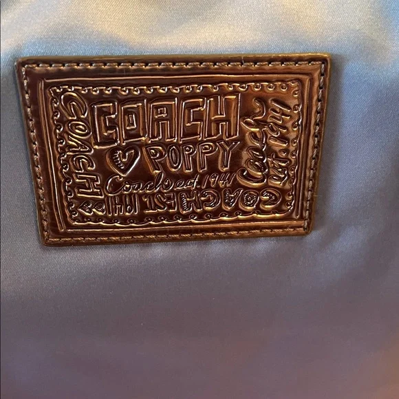 Coach Lavender to Purple Poppy New York City Skyline Tote with Wristlet - Picture 9 of 17